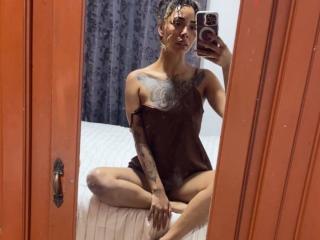 SilvanaXOwen's Model Profile