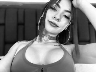 ValeryHarllow's Model Profile