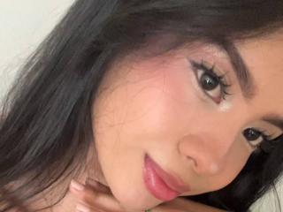 melodylanee's Model Profile