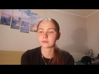 Lásd a TanyaTandus teljes profilját