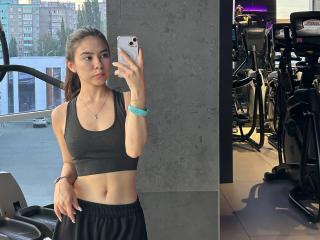 Lásd a AnneKofron teljes profilját