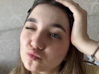 Ver la ficha detallada de MichikoVivona