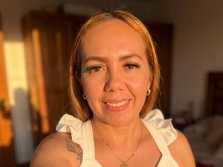 Ver la ficha detallada de AmberDillucca