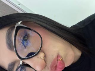 Ver la ficha detallada de CamilleJuicyHot