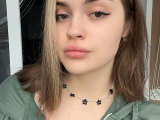 Lásd a ShonaFalconi teljes profilját