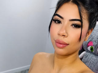 انظر إلى الملف المفصل لـ MichelleVixen