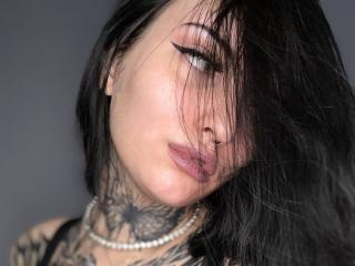 انظر إلى الملف المفصل لـ NyxelleSable
