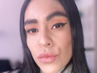 انظر إلى الملف المفصل لـ StellaBeckker
