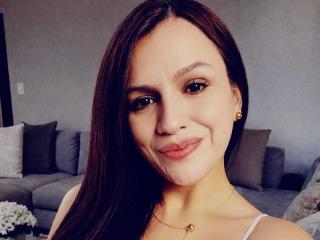 См. подробные сведения о модели CameronViviane