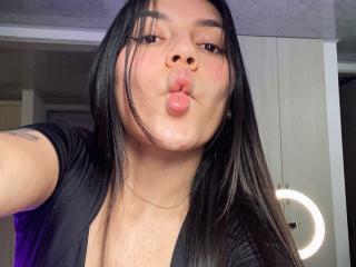 انظر إلى الملف المفصل لـ SophiaMarx
