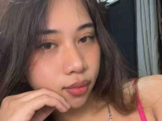 Yksityiskohtaiset tiedot mallista elianabrielle