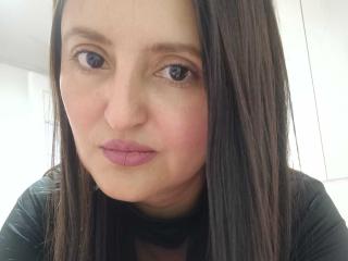 Yksityiskohtaiset tiedot mallista BelenRose