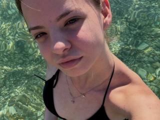 Ver la ficha detallada de EllaBurgoyne