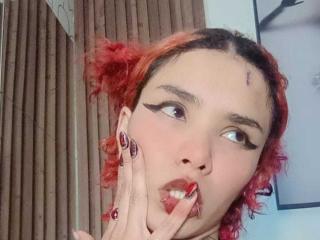 Yksityiskohtaiset tiedot mallista ChloeFoster