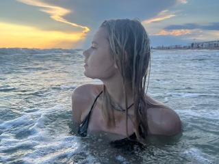 Δείτε την λεπτομερή καρτέλα του RebeccaSivret