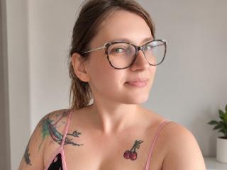 Δείτε την λεπτομερή καρτέλα του AggieSexy