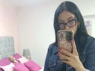 Ver la ficha detallada de ZarayFeet