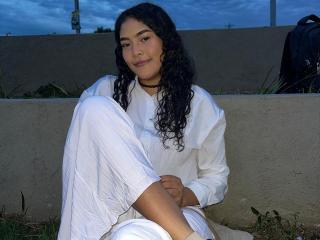 Δείτε την λεπτομερή καρτέλα του VickyRuiz