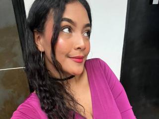 Δείτε την λεπτομερή καρτέλα του VickyRuiz