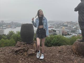 Δείτε την λεπτομερή καρτέλα του LorrineDebo