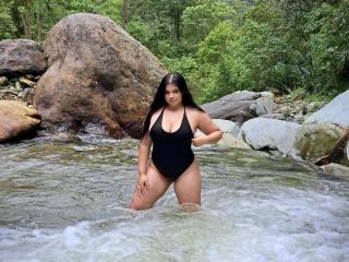 Δείτε την λεπτομερή καρτέλα του LaraJames