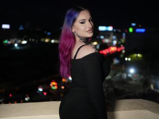 Prikaži popoln profil modela ElviraRae