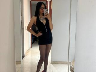 Prikaži popoln profil modela NiaWhitee
