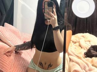 Prikaži popoln profil modela ViolettaSquirt