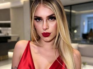 Se komplett profil för ValeryLuxe