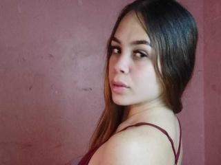 Prikaži popoln profil modela CloeSantos