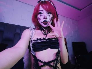 Prikaži popoln profil modela ViolettClay