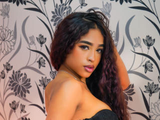 Xem hồ sơ đầy đủ của MadisonDawson