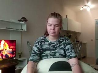 Prikaži popoln profil modela RonnieFarr