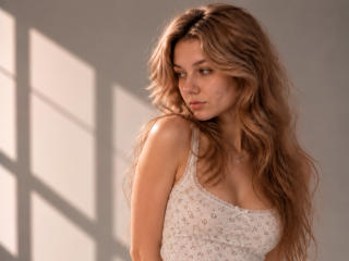 См. подробные сведения о модели ZoeJackosn