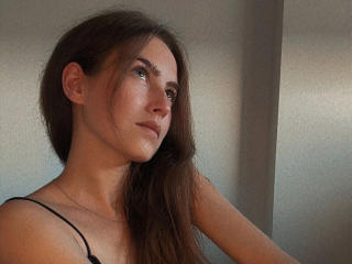 Se komplett profil för HannahSummer-hot