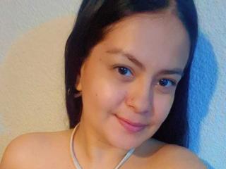 Xem hồ sơ đầy đủ của SelenaCollins