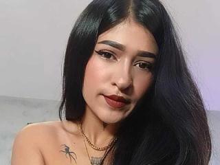 Prikaži popoln profil modela LuciadelaVega