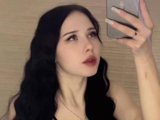 Prikaži popoln profil modela SolMckeithen