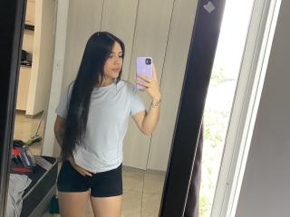 Xem hồ sơ đầy đủ của SophiaMarx