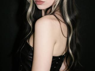 OdriMils's Model Profile