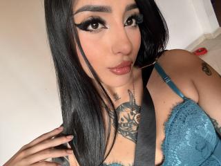 ScarletFeline's Model Profile