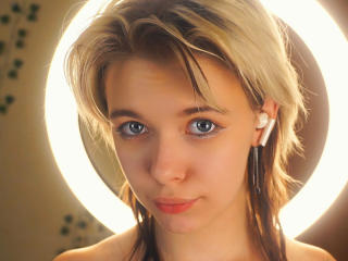 Podívejte se na podrobnou kartu DestinyCassella