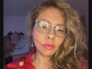 Ver la ficha detallada de MiaAmoretti