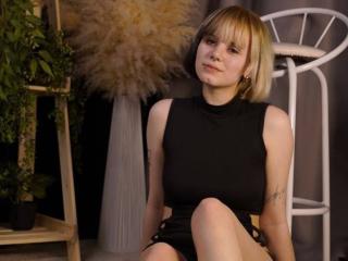 Voir la fiche détaillée de YasukoCella