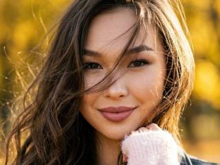 Voir la fiche détaillée de NadineYauger