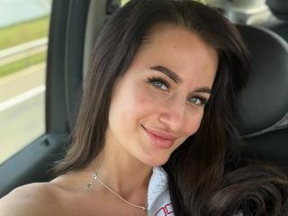 См. подробные сведения о модели MireilleVeil