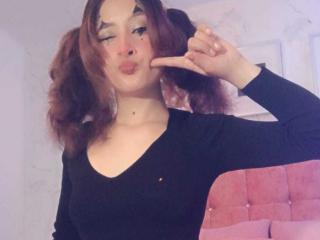 Ver la ficha detallada de ValentinaRoseX