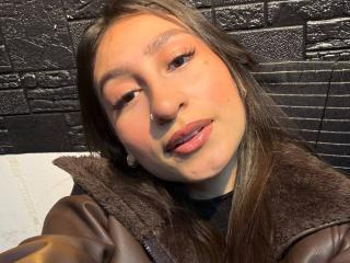 Voir la fiche détaillée de MaddyCarina
