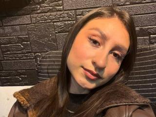 Voir la fiche détaillée de MaddyCarina