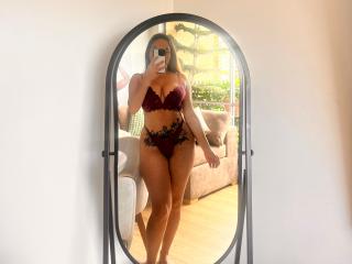 См. подробные сведения о модели GalaMalkova